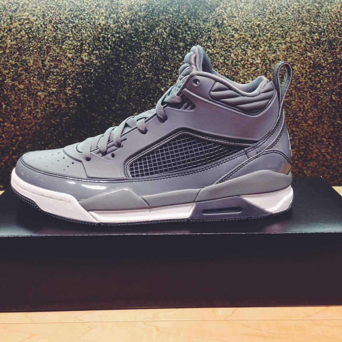 cool grey 4s 9.5