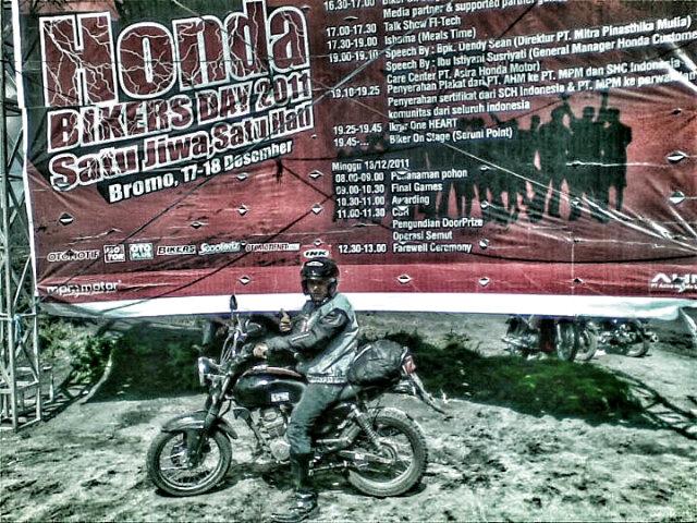 SMPC_Slawi's tweet photo. Kenangan @HondaBikersDay Bromo 2011 @hondacomm #lifemember #SMPC http://t.co/slZOa5Eo95