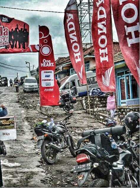 SMPC_Slawi's tweet photo. Kenangan @HondaBikersDay Bromo 2011 @hondacomm #SMPC #HBD2014 http://t.co/AglkjmztFw