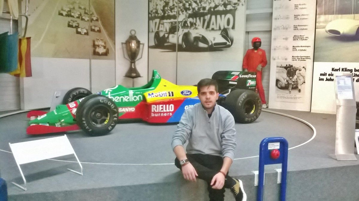 Silva_Daniel_1's tweet photo. HockenheimRing Museum
#Nannini #Benetton http://t.co/Rj3WTZreLn