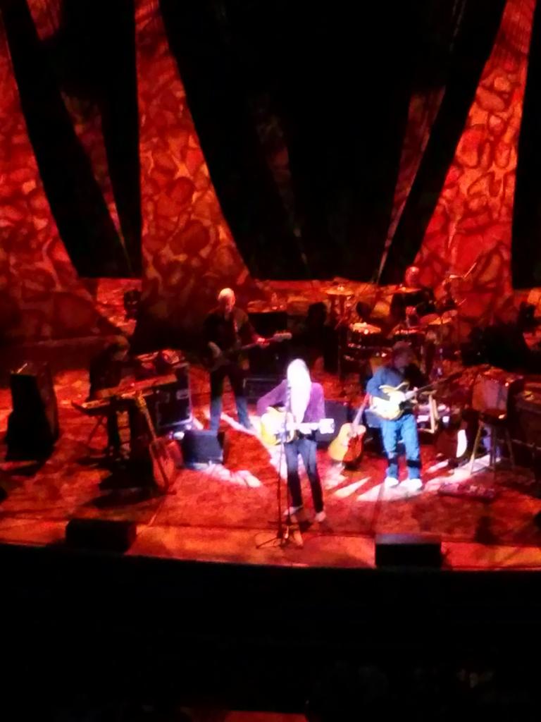 Gordon Lightfoot @ Massey Hall!!  Great night with Dad and Happy Birthday Dad.  !! 