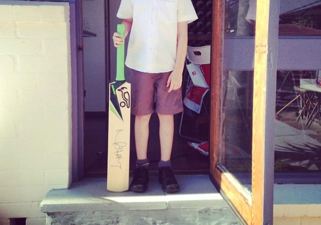 DaddyMac's tweet photo. Feeling the loss. #putoutyourbats #63notout #RIPPhillipHughes #StayStrongSeanAbbott #SeanAbbottWeAreHereForYou http://t.co/pl34axcXUI
