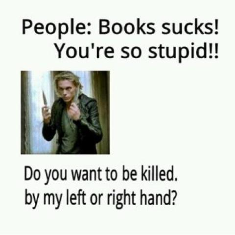 ShadowhunterNYC's tweet photo. Left or Right Hand? Hahaahah http://t.co/PfroDVkXum