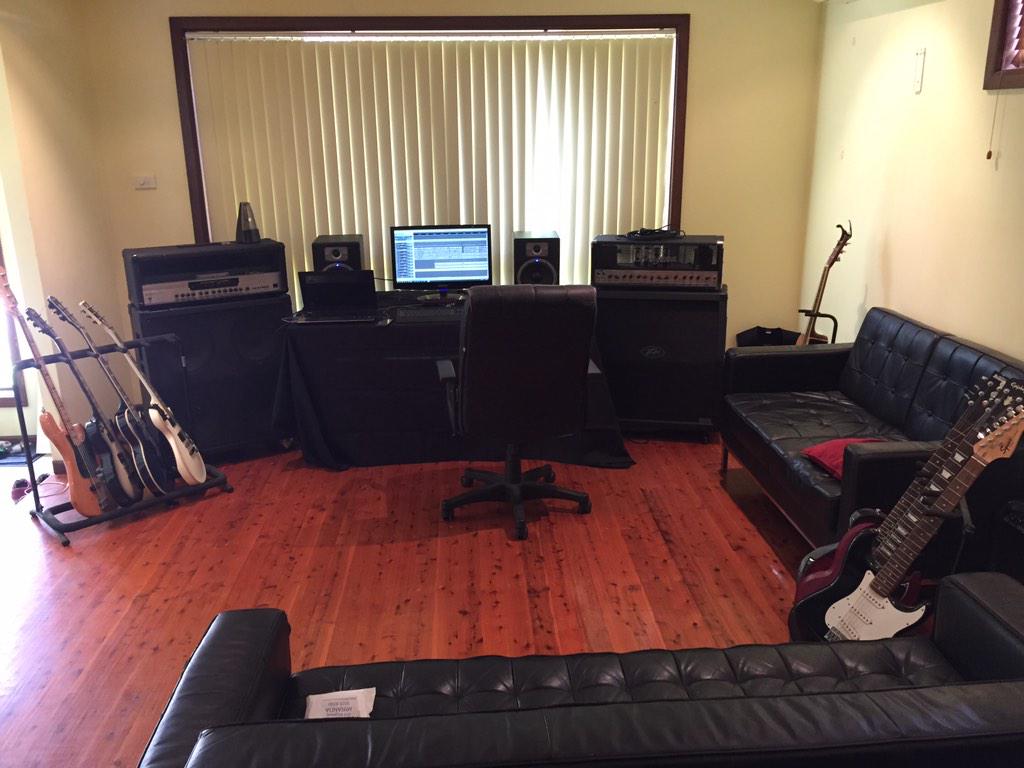 chasing_everest's tweet photo. Get ready for some new tunes! #chasingeverest #recording #Australia http://t.co/kiG1EDsKEg