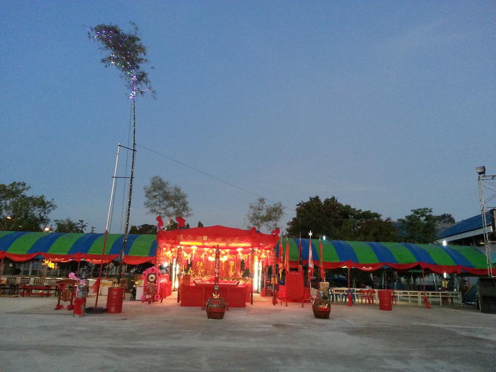 somsakboon37's tweet photo. http://t.co/7Fxnr15vGi