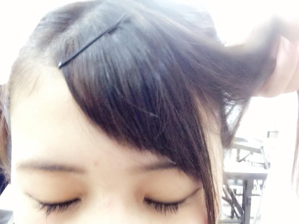 xssrrx's tweet photo. 遅刻したから、前髪、断髪式。
おんまゆ。おわた。
わたしが悪いです。 http://t.co/pgyU2BwNrw