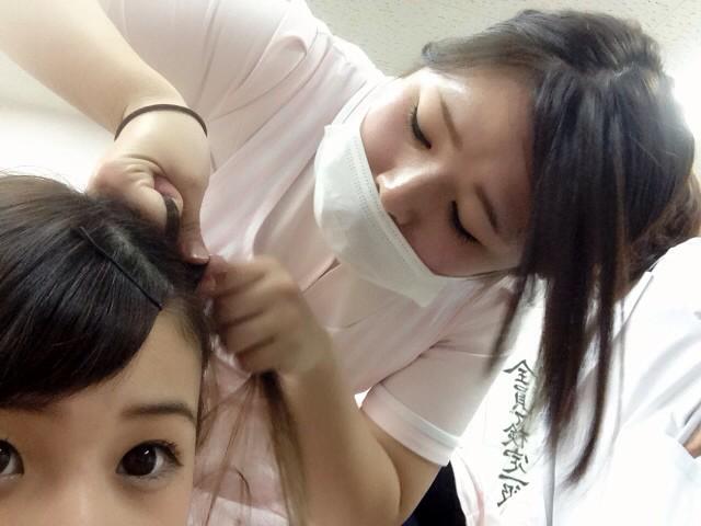 xssrrx's tweet photo. 遅刻したから、前髪、断髪式。
おんまゆ。おわた。
わたしが悪いです。 http://t.co/pgyU2BwNrw