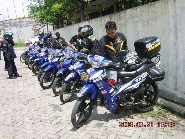 infovega's tweet image. BlueArmy \m/ 2008 
 #yvml #blue2blue