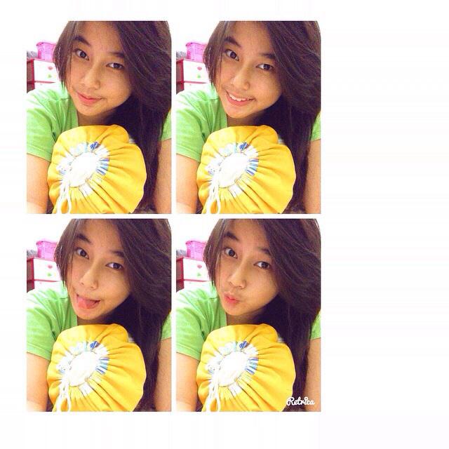 kez_olive's tweet photo. #me #bored #today #weirdface #haha #girl http://t.co/8B3CHec5wE