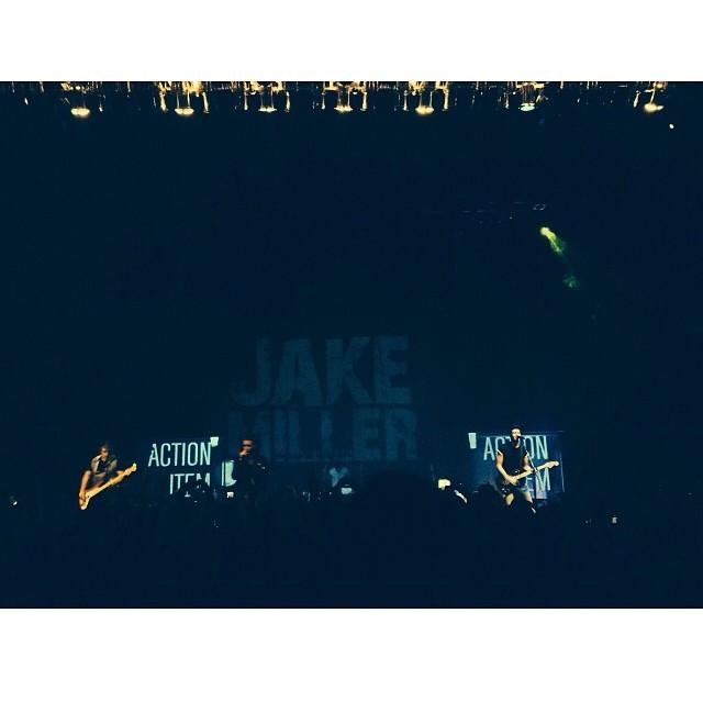 THIS IS MY 3RD TIME messageING THIS OMG throwback to the jake miller concert miss you babe happy early bday 