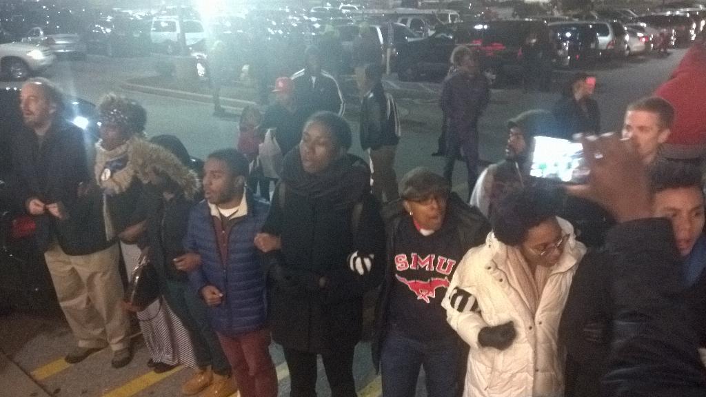 Mike Brown mob tries to shut down Target