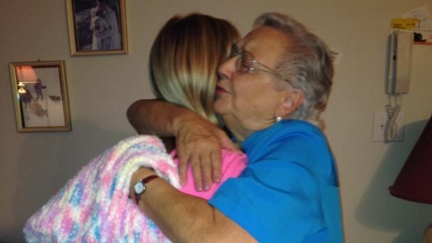 CBCNews's tweet image. Random act of kindness group overwhelms woman cbc.ca/news/canada/pr…