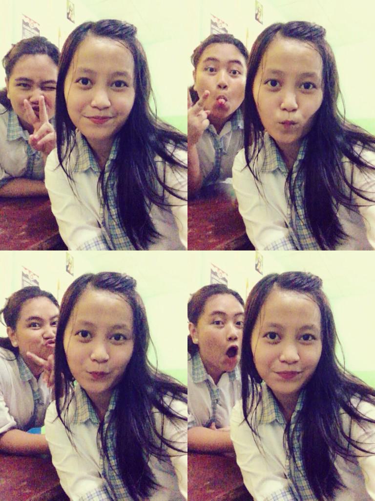 BeivyMs's tweet photo. With my friend geby :D http://t.co/AFRFkR6G5D