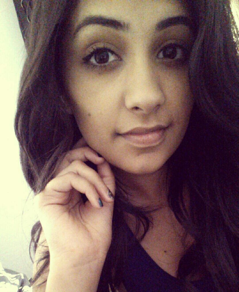 brwngirlbloggin's tweet image. After 3 years of being anonymous..I present to you, my face. 
Sorry I'm not an 80 year old white guy.