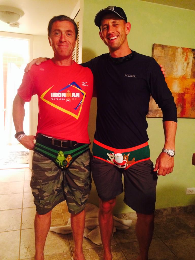 jennymac18's tweet photo. #ultraundies #grinch #santapackage @valentisanjuan donde esta el tujo?? where are yours?? @JuanCraveri #ultramanlive http://t.co/r40IdR0FP8