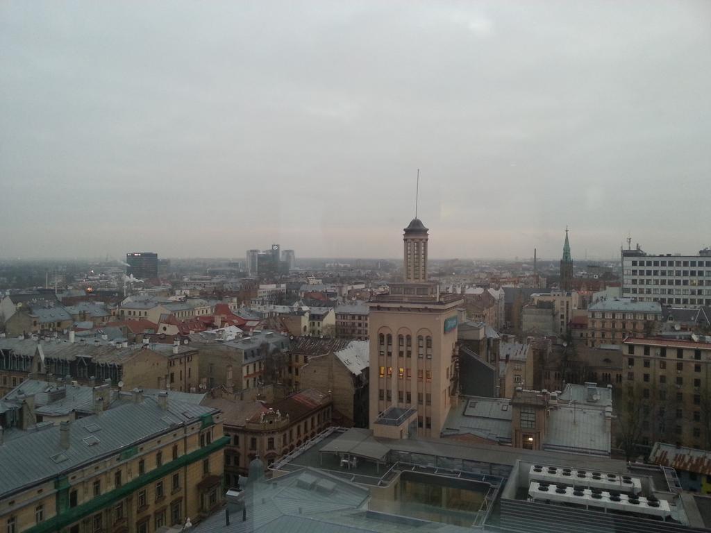 dstk40's tweet photo. Finnishing the week in Riga with six meetings..... #balticum #riga http://t.co/StHXfvNTKO