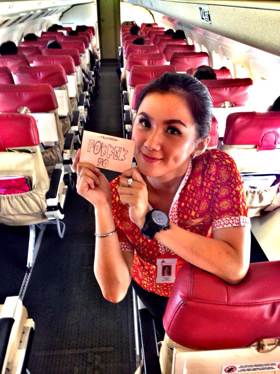DheaBarbara's tweet photo. I'm Fokker 50 http://t.co/EDhGSgfvHD