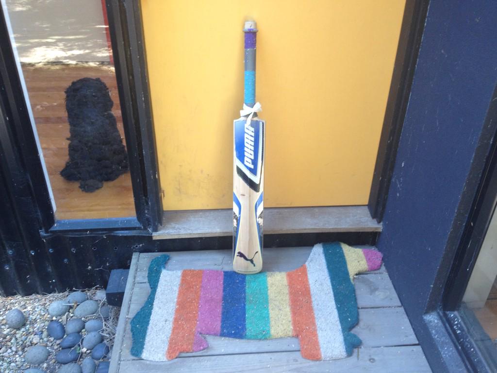 #putyourbatsout RIP Phil Hughes.