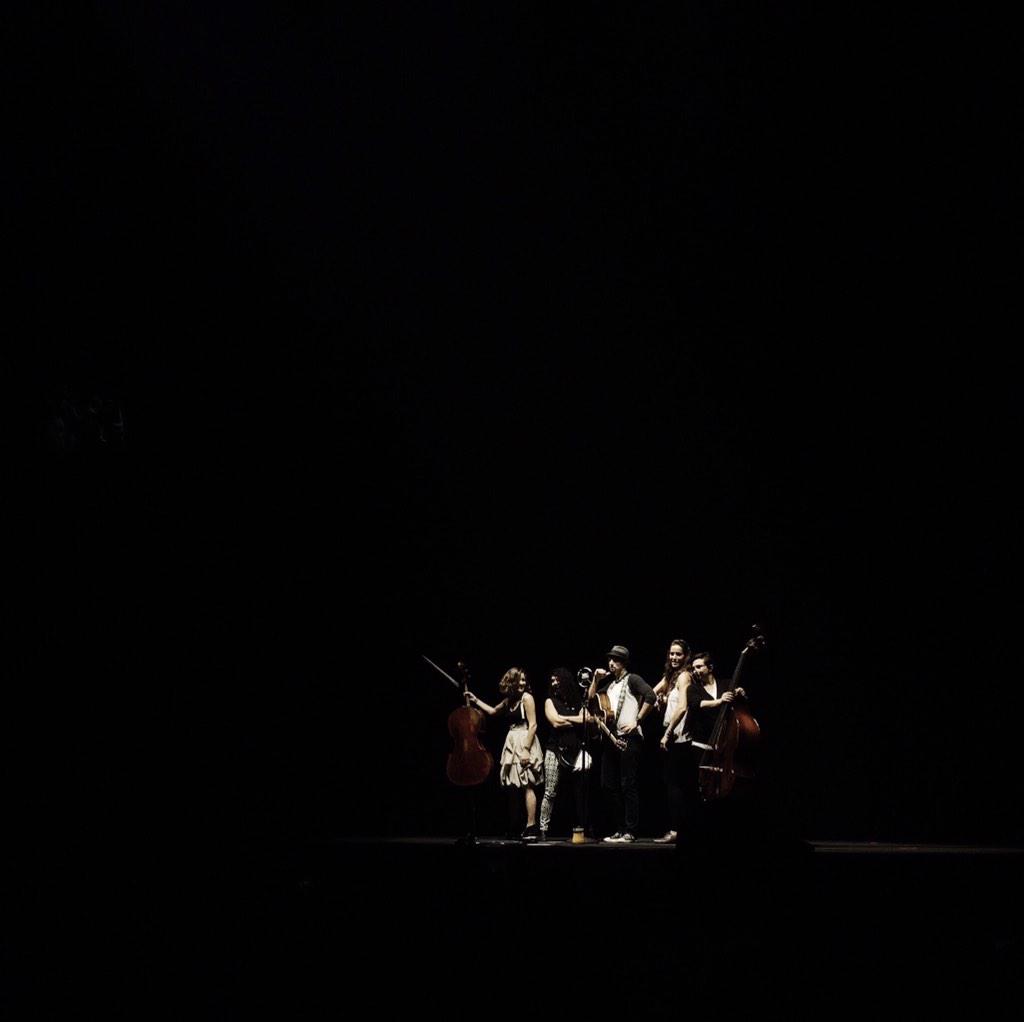 lordnicolas_'s tweet photo. "Sometimes it may seem dark but the absence of the light is a necessary part." @jason_mraz @RainingJane #spreadYES http://t.co/3Ojs22Q4dl
