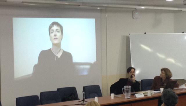 NetchildrenPT's tweet photo. Vídeo com Giovanna Mascheroni, coordenadora-geral do Net Children Go Mobile, durante a conferência desta sexta http://t.co/Ibch6mLFAS
