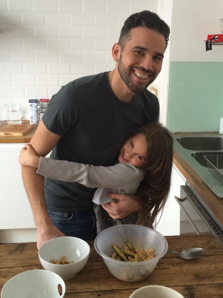 Dean Edwards tweet media