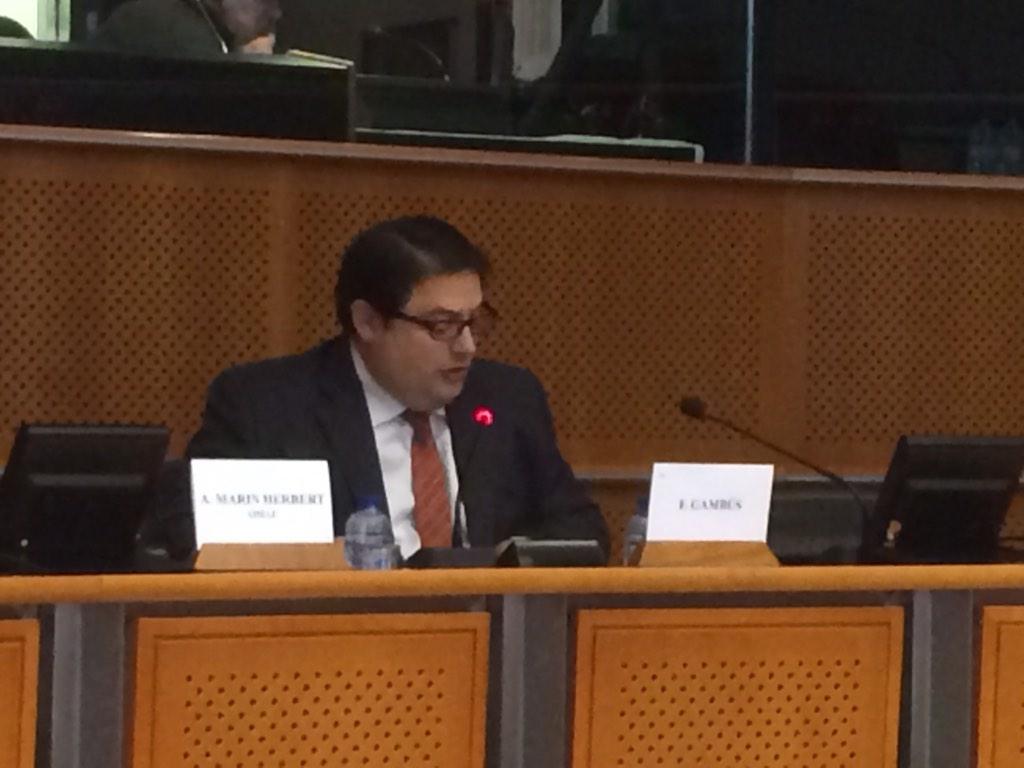 Carlessalaroca's tweet photo. Final del projecte Elih-Med. Avui la reducció de costos d'energia en habitatges socials. Inaugura @fgambus_eu http://t.co/qCKmVRCMc3