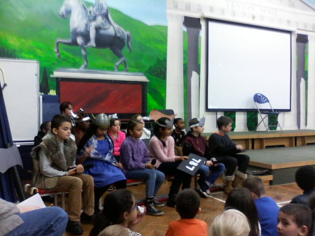 Yenton_Primary's tweet image. 5B class assembly #waybackintime