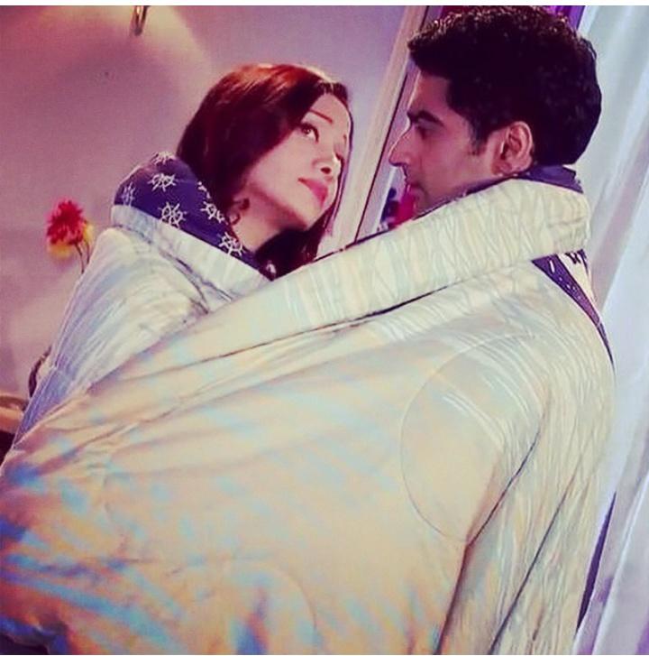 ramshyy1603's tweet photo. Tere mere beach me kia haii ๐ถ๐ถ
๐๐
#Missingbeintehaa http://t.co/6GJWsYSwre