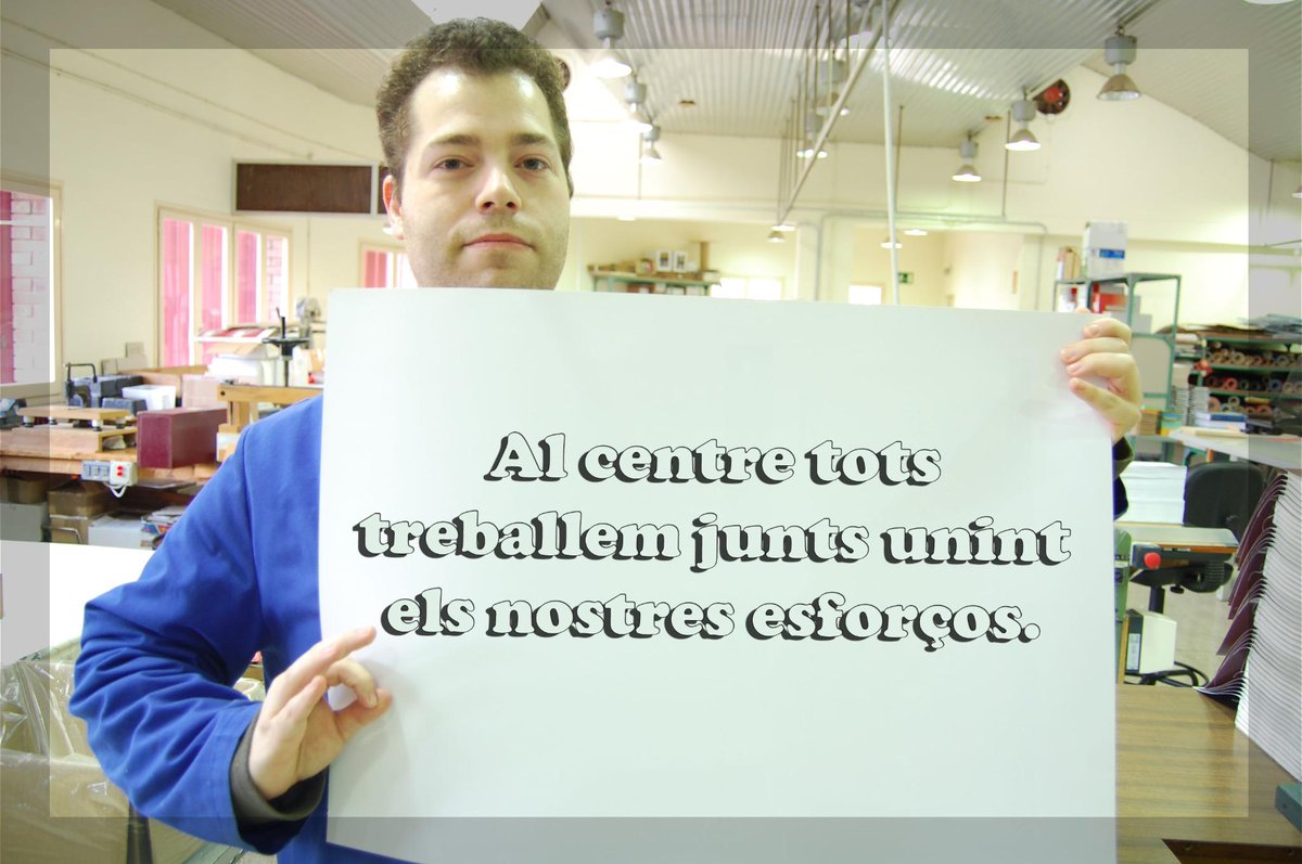 Topromi's tweet photo. En el centro todos trabajamos juntos uniendo nuestros esfuerzos. http://t.co/z1139BkjLL
