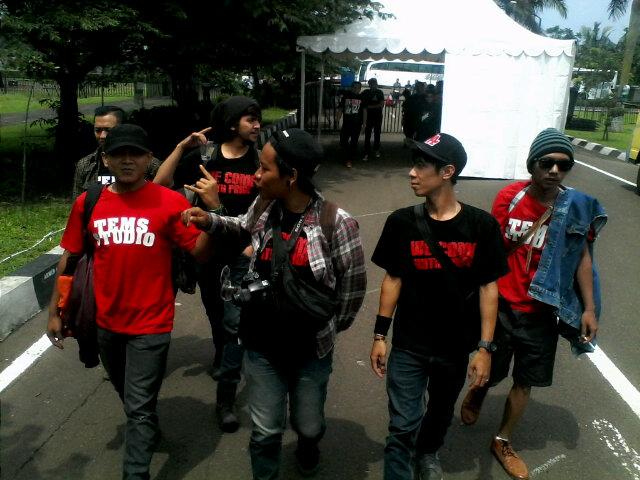 #MAGNITUDEBBCamp2014 #MetalHeadzCommunity #BandungOuter3 #TemsCommunity <a href="/Azzeo_EO/">Azzeo </a>...#BANDUNGBERISIK2014