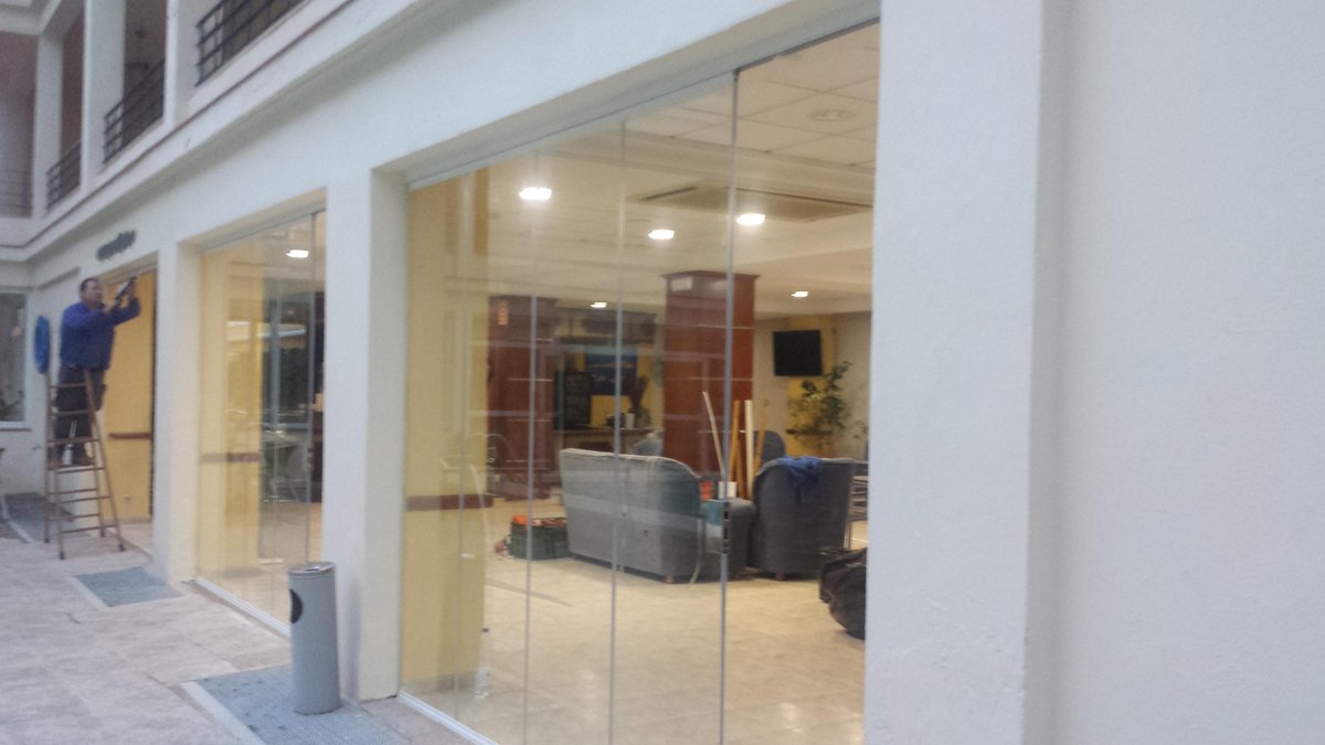 espaglass tweet media