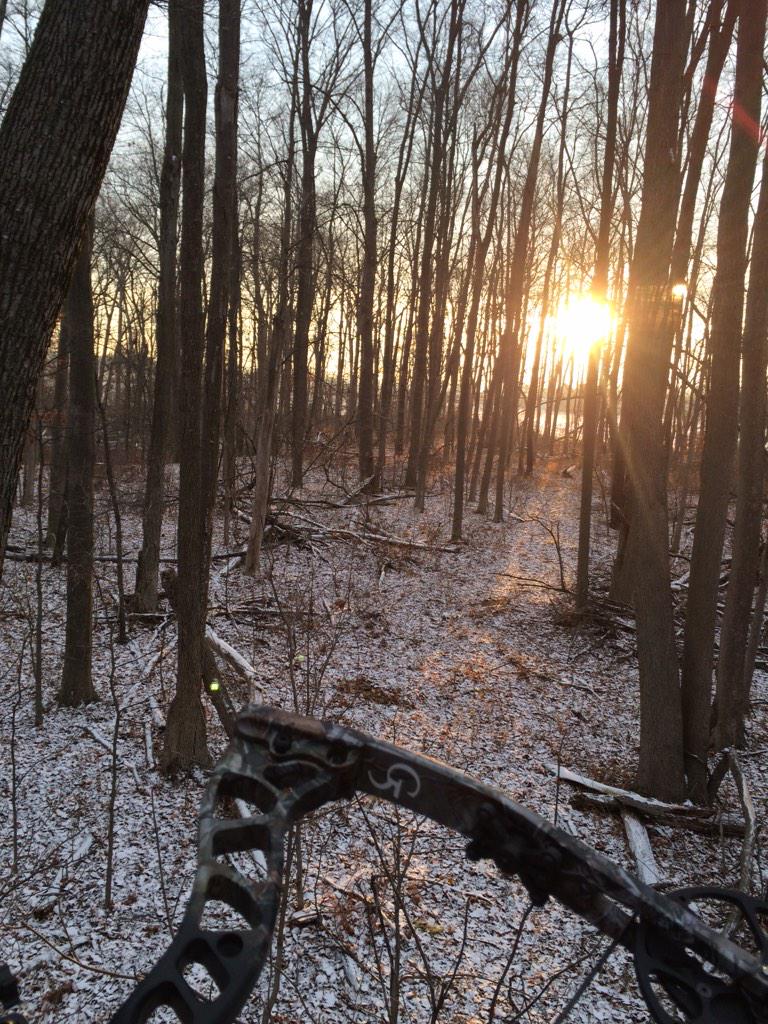 treyflower23's tweet photo. My view this morning in Ohio with @G5Outdoors http://t.co/mglzkYqipZ