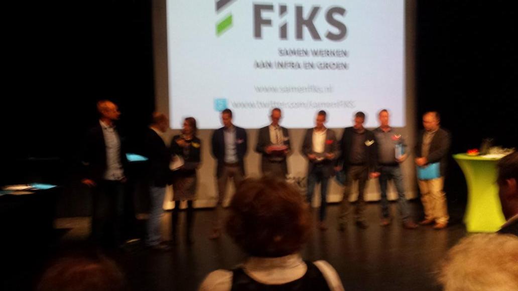 Samenwerking onderwijs, bedrijfsleven en  overheid in praktijk <a href="/samenFIKS/">SamenFIKS</a> samenfiks.nl