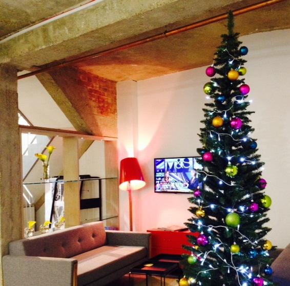 Feeling festive here <a href="/RenWorks/">Renaissance Works</a> our Christmas tree is all decorated and looking sparkly #christmas #cooloffices