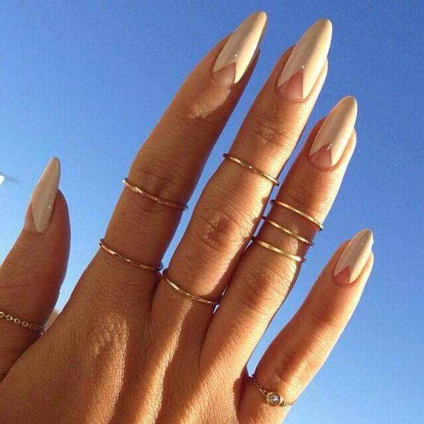 lolly__k_'s tweet photo. Rich hands http://t.co/reMmBWOysQ
