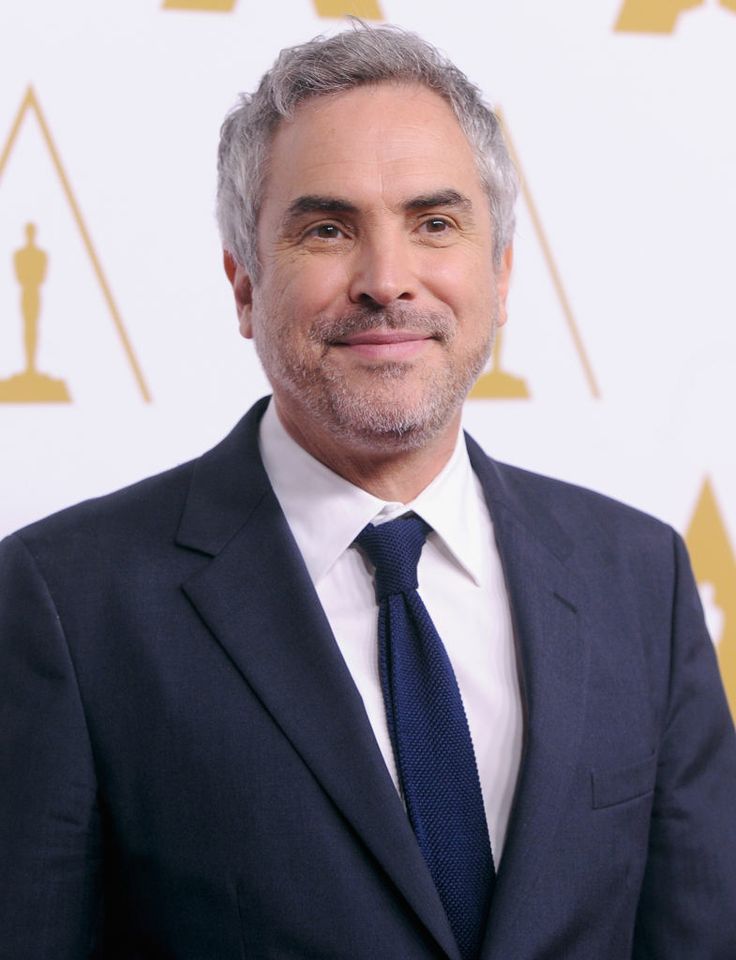 Happy 53rd Birthday to Alfonso Cuarón, the director of the Prisoner of Azkaban! 