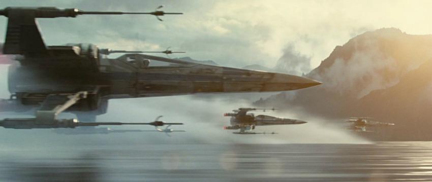 OnePerfectShot's tweet photo. STAR WARS: EPISODE VII - THE FORCE AWAKENS (2015) DoP: Daniel Mindel | Dir: J.J. Abrams | #StarWarsEpisodeVII http://t.co/JfZZhU4gW9