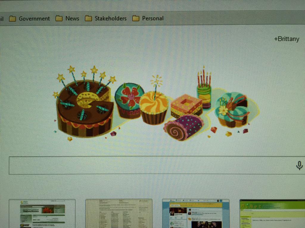 bgoges's tweet photo. I love google's way of saying "happy birthday" http://t.co/5H2QkO7djM