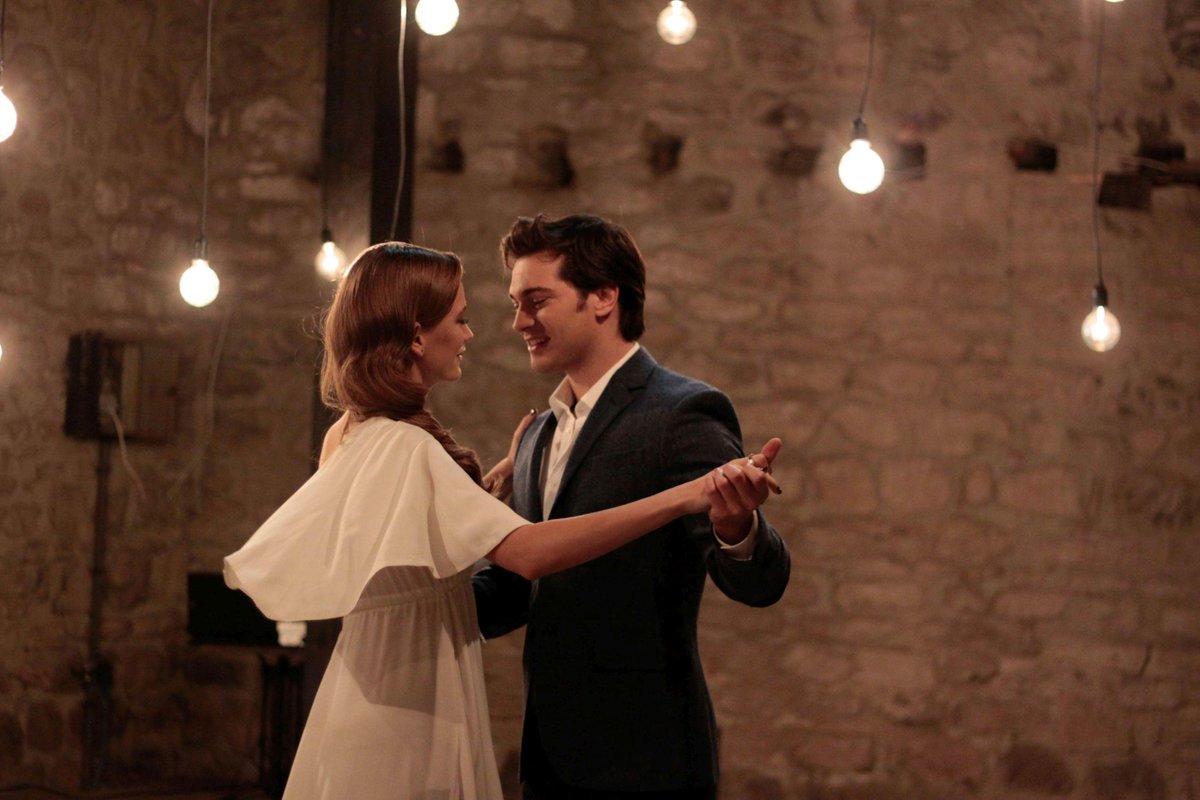 medcezirstartv's tweet photo. Akşamki bölümden bu kareleri görmediniz!
Hemen tıklayın:
http://t.co/8bVyAdqK0H #medcezir http://t.co/EE4hxkRpf2