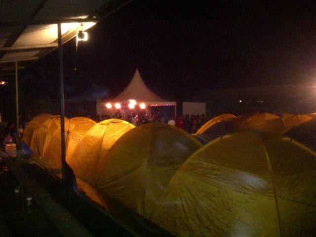 watch the Show #MAGNITUDEBBCamp2014 #BandungOuter3 #TemsCommunity <a href="/Azzeo_EO/">Azzeo </a> before tomorrow!!! #BANDUNGBERISIK2014