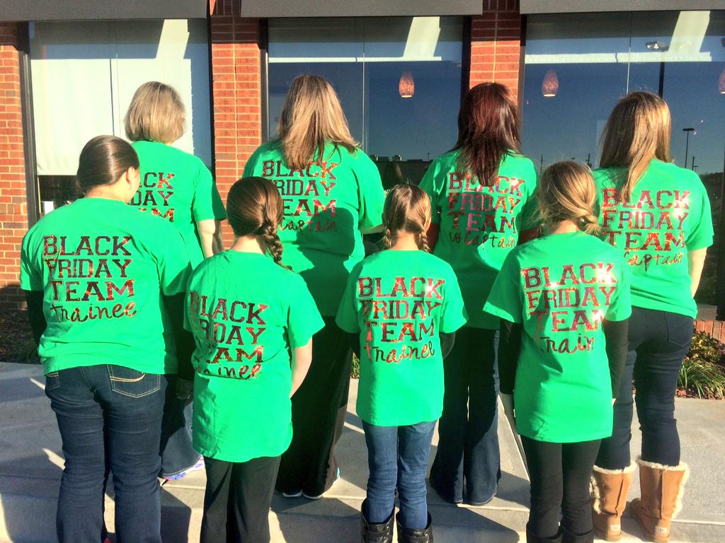 stephenquinntv's tweet photo. They call themselves the "Staton Saints"  but their game isn't football it's shopping. @LOCAL15NEWS #BlackFriday2014 http://t.co/7bgnbQ3PXR