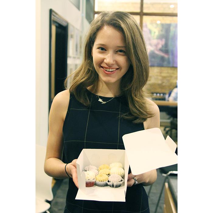 WilhelminaLDN's tweet photo. Thank you @ellerychase for the #DELICIOUS #cupcakes from @violetcakes We're spoilt rotten this week! #UnionModels http://t.co/nyB03rfsTZ