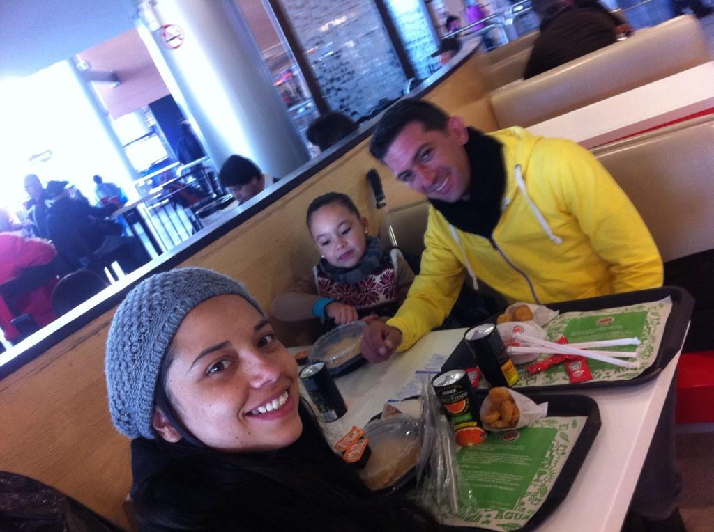 ICervnates's tweet photo. Próxima parada L.A.  😁👍👌 http://t.co/nNrpVMEHld