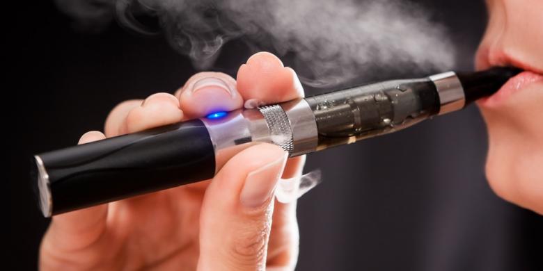 Wah, Ternyata Rokok Elektrik 10 Kali Lebih Bahaya Dari Rokok Biasa bit.ly/1xZD71o