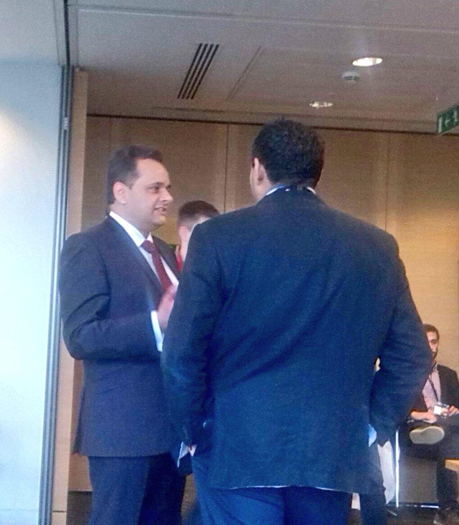 CarlaMangado's tweet image. next up is @jorgesantos , #networking first #PythonQuantsConf