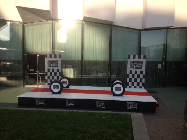 W Display tweet media