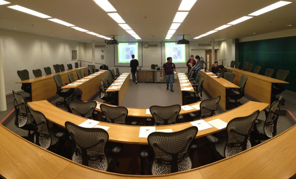 180DC_LSE's tweet photo. We're all ready to go with our consulting training event! #socialimpact #makeadifference http://t.co/N80vhbB34S