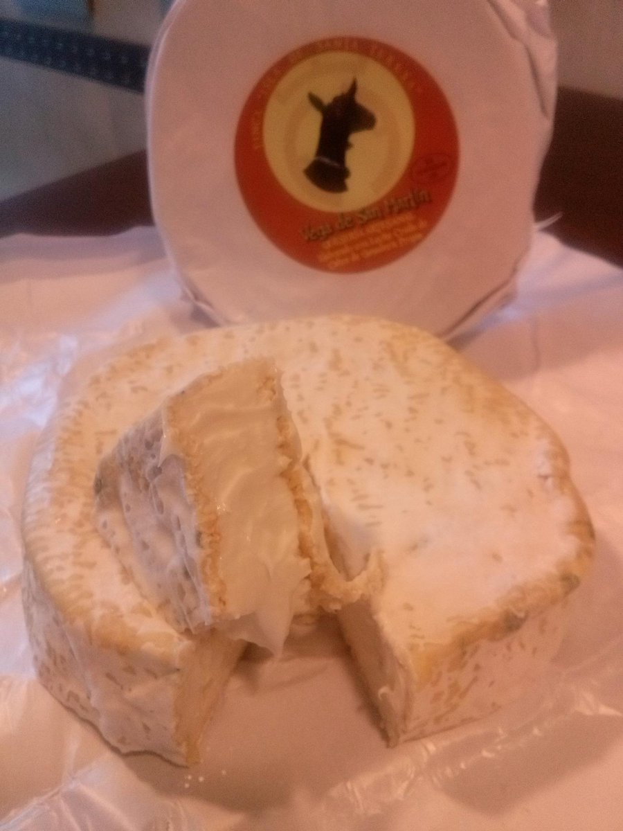vegadesanmartin's tweet photo. un #placer llamado #caprichodecabra http://t.co/dPKGbZ3kgT