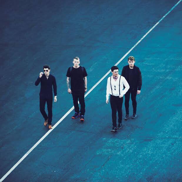 mallofamerica's tweet image. Ring in the holidays with @RixtonOfficial today at 2 p.m. in the Rotunda for an exclusive performance! #BlackFriday