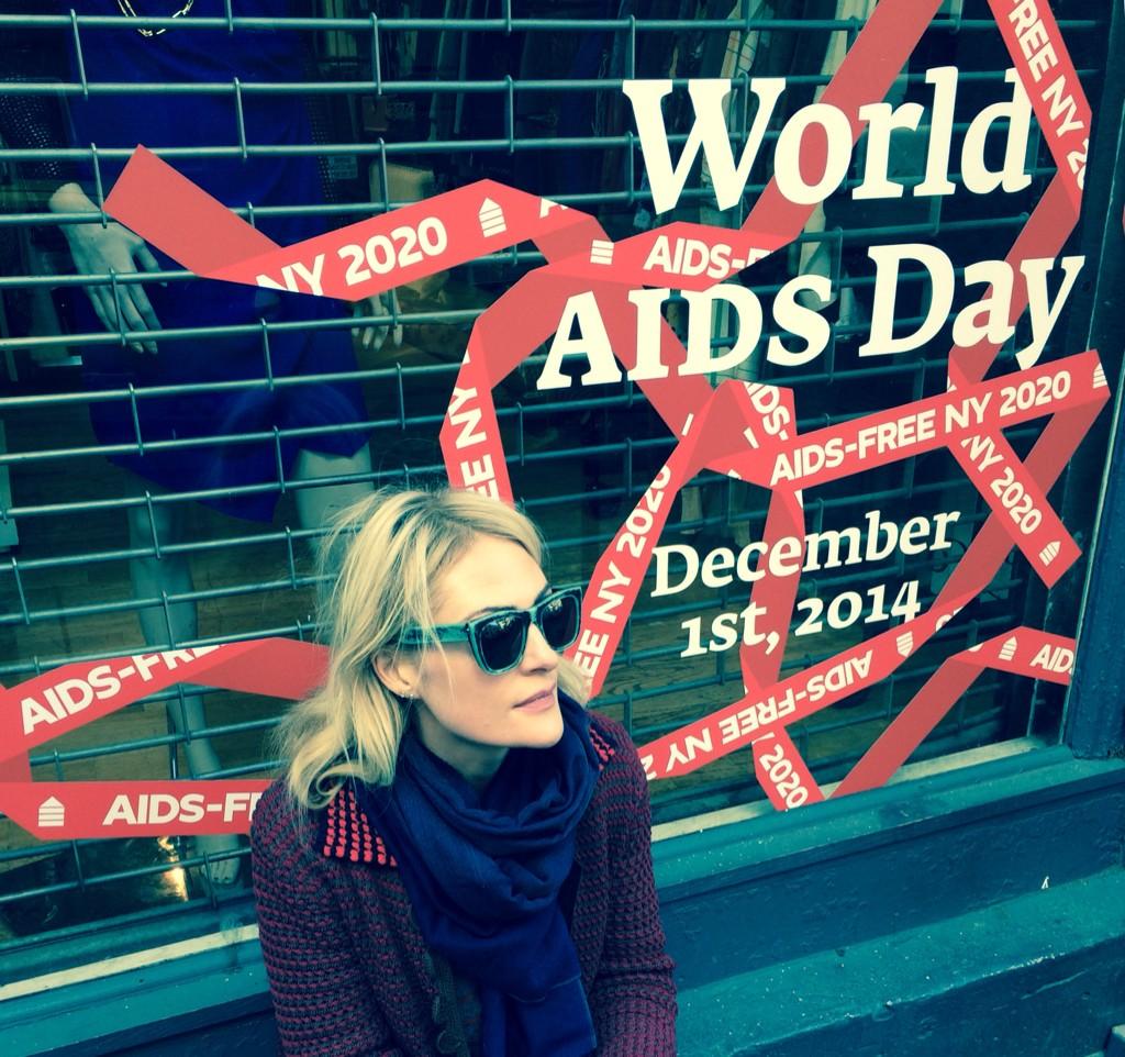 Metric's tweet photo. Today is a great day to donate your gently used goods! My fave in NYC?  http://t.co/bmBbUvr5s4 #reverseblackfriday http://t.co/K3nhinK5cq